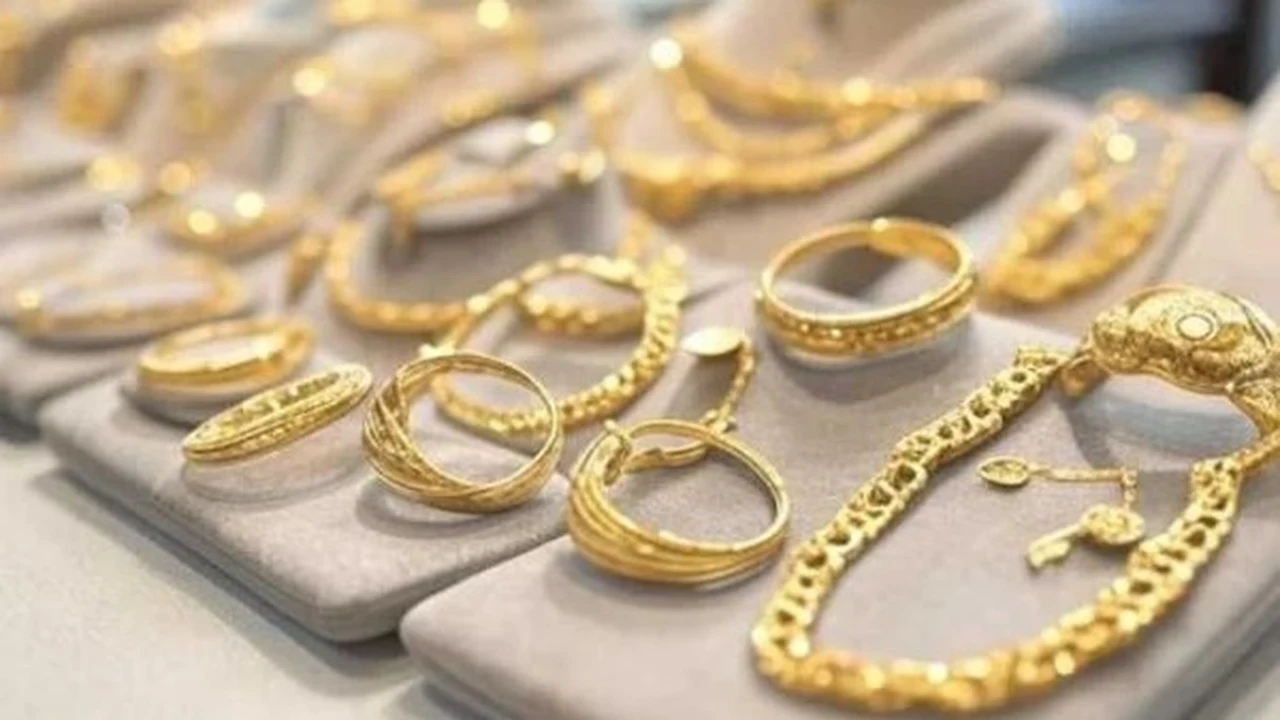 تحركات جديدة في سعر الذهب خلال تعاملات اليوم السبت 28-2-2026 بالأسواق العربية
